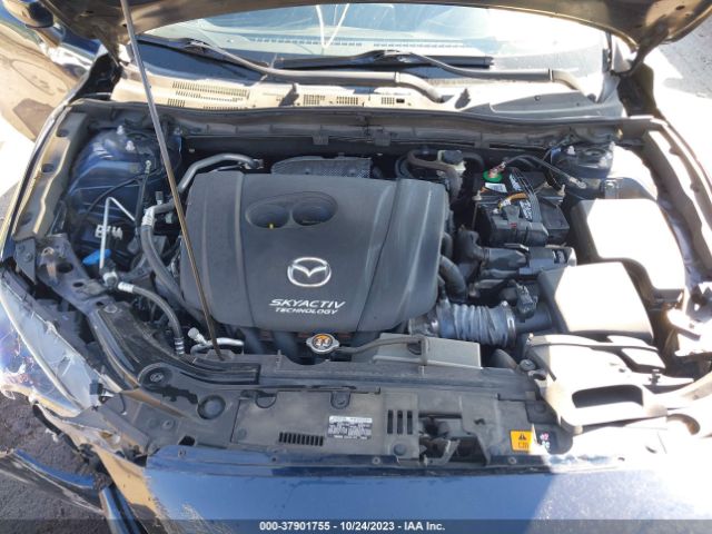 2018 MAZDA MAZDA3 4-DOOR 3MZBN1U72JM162473 Photo 9