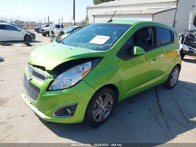 Chevrolet SPARK LS 2014 KL8CB6S96EC495485 Image 2