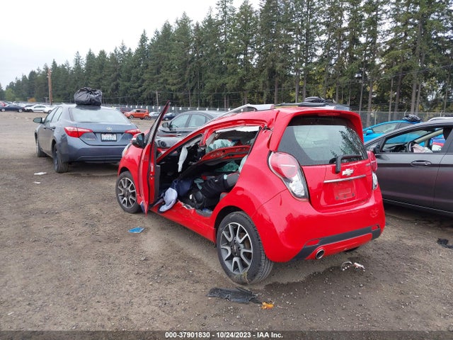 Chevrolet Spark 2lt Auto 2014 KL8CF6S90EC472191 Image 3