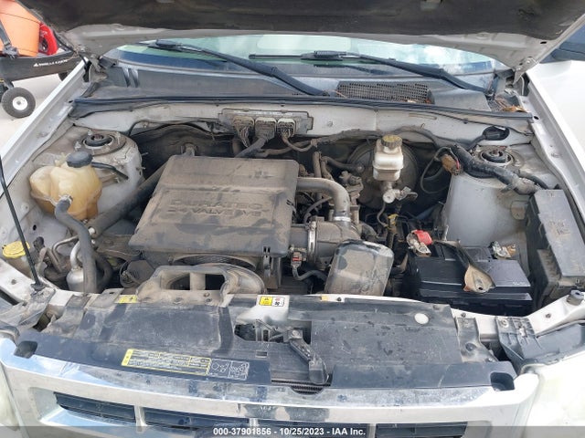 2009 FORD ESCAPE XLT VIN: 1FMCU03G19KA34133