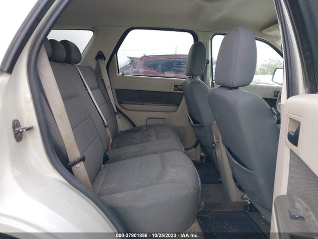 2009 FORD ESCAPE XLT VIN: 1FMCU03G19KA34133