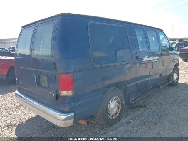 2002 FORD ECONOLINE CARGO VAN VIN: 1FDRE14W82HB28452