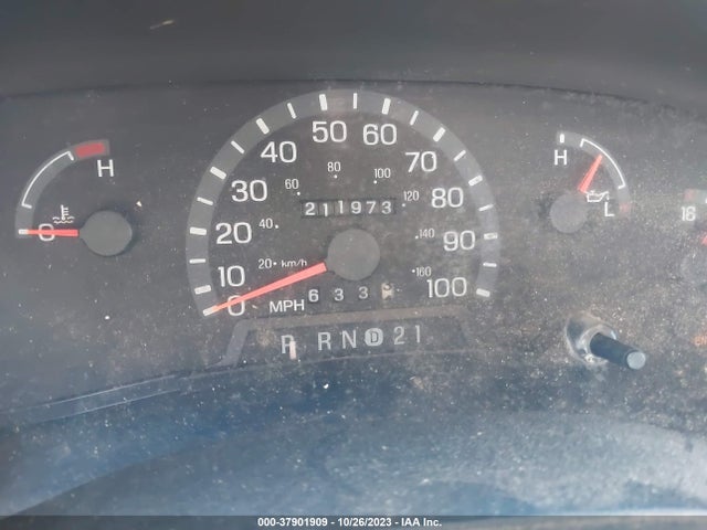 2002 FORD ECONOLINE CARGO VAN VIN: 1FDRE14W82HB28452