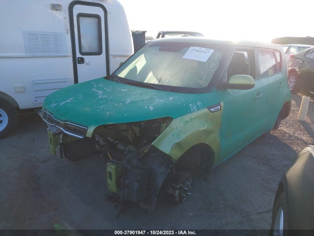 KIA SOUL + 2018 KNDJP3A5XJ7891564 Image 2