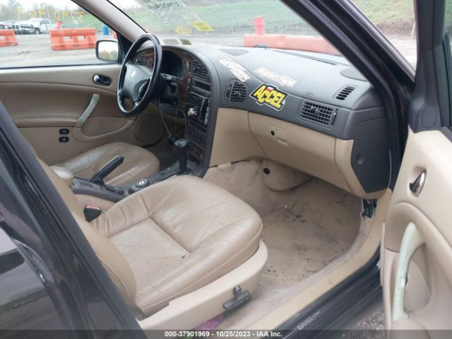 2001 SAAB 9-5 YS3ED48E413048398 Photo 4