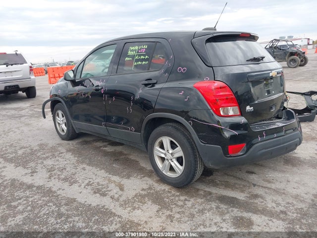 Chevrolet TRAX LS 2019 3GNCJKSB5KL372306 Image 3