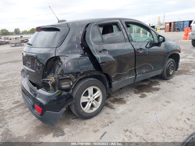 Chevrolet TRAX LS 2019 3GNCJKSB5KL372306 Image 4