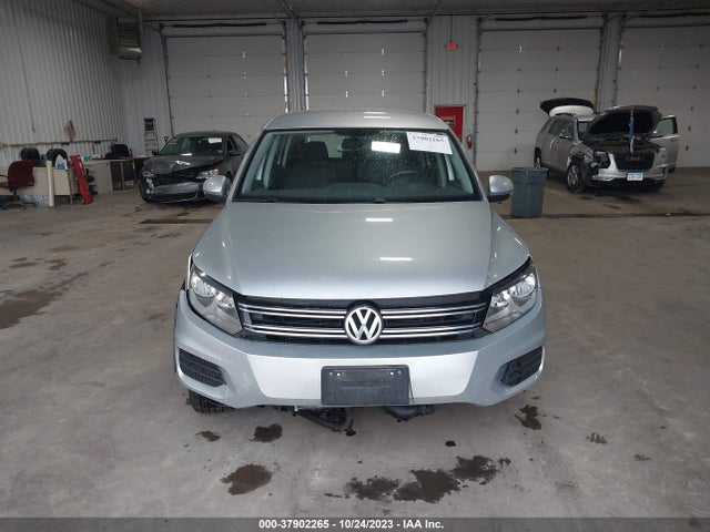 2013 VOLKSWAGEN TIGUAN S VIN: WVGAV3AX9DW560925