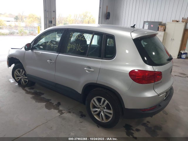 2013 VOLKSWAGEN TIGUAN S VIN: WVGAV3AX9DW560925