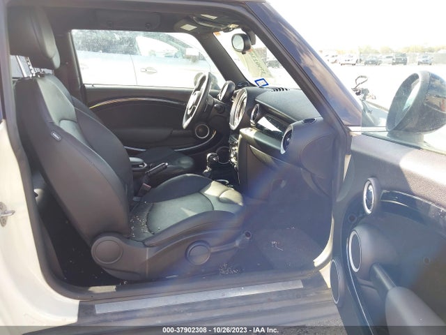 2012 MINI COOPER S WMWSV3C51CT385619 Photo 4