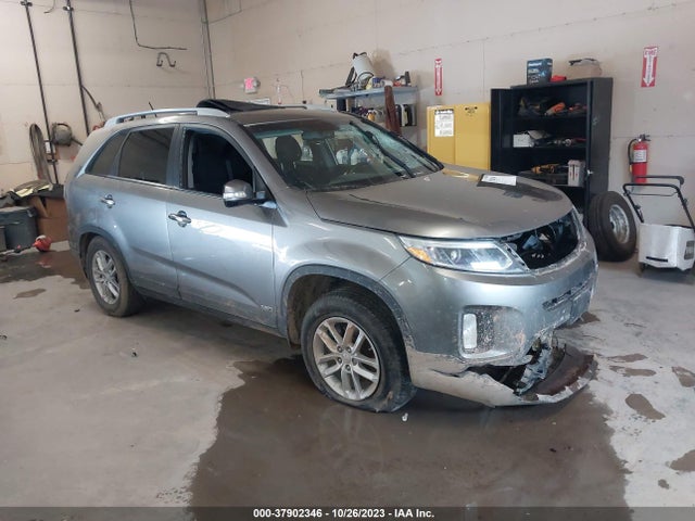 2015 5XYKTDA72FG613226 main image