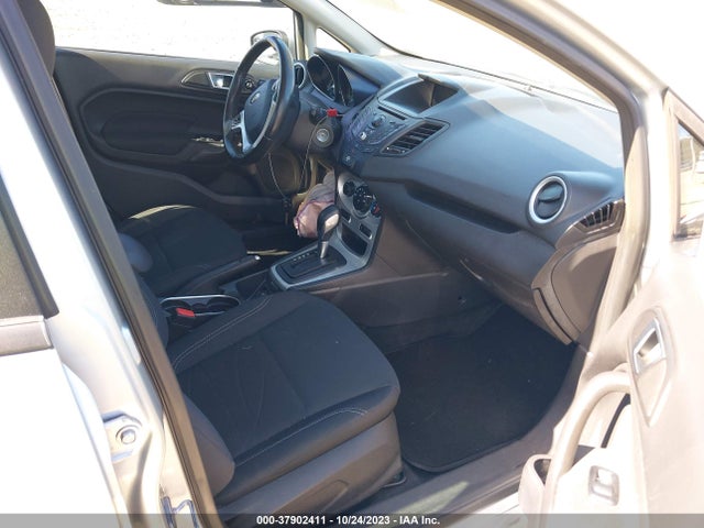 Ford FIESTA SE 2015 3FADP4BJ3FM104455 Image 5