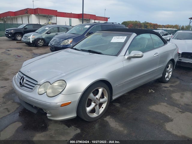 2005 MERCEDES-BENZ CLK 320 VIN: WDBTK65G45T035984