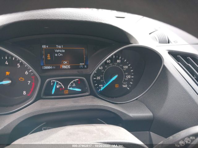 1FMCU0GD3JUB70692 Ford ESCAPE SE