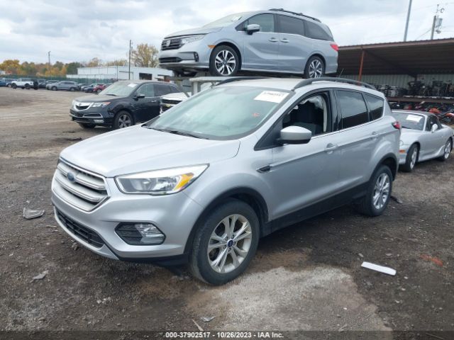 1FMCU0GD3JUB70692 Ford ESCAPE SE