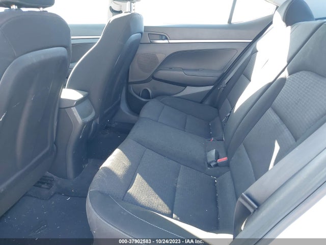 Hyundai ELANTRA SE 2018 5NPD74LF4JH317031 Image 8