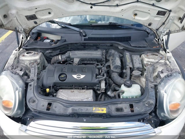 2011 MINI COOPER HARDTOP WMWSU3C55BT252265 Photo 9