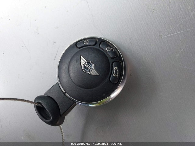 2011 MINI COOPER HARDTOP WMWSU3C55BT252265 Photo 10