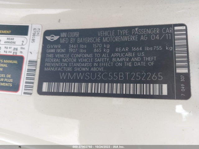 2011 MINI COOPER HARDTOP WMWSU3C55BT252265 Photo 8
