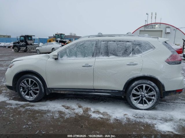 JN8AT2MV6HW277374 Nissan Rogue Sl