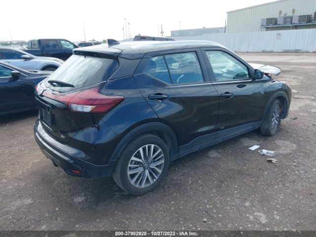 3N1CP5CV7ML483835 Nissan KICKS SV