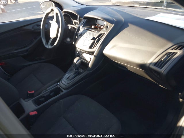 Ford FOCUS S 2016 1FADP3E25GL323712 Image 5