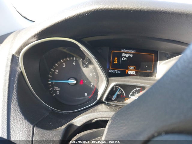 Ford FOCUS S 2016 1FADP3E25GL323712 Image 7
