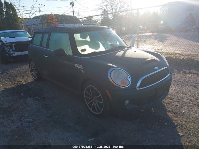 2008 MINI COOPER CLUBMAN WMWMM33578TP70847 Photo 0