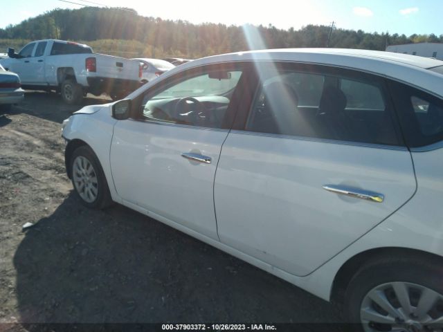 3N1AB7AP5KY385795 Nissan SENTRA S