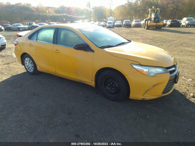 2015 4T1BD1FK2FU165766 main image