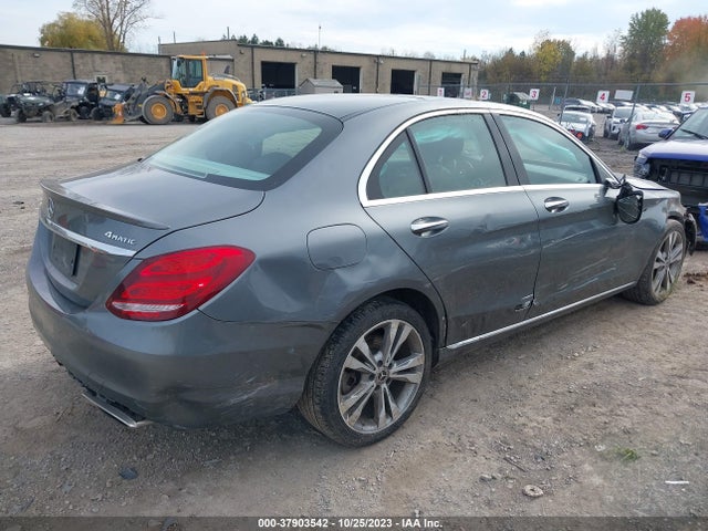 WDDWF4KB8JR320670 Mercedes-Benz C-class C 300
