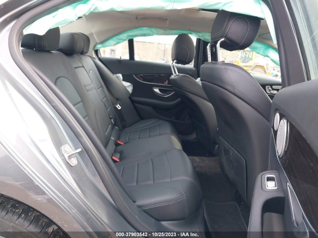 WDDWF4KB8JR320670 Mercedes-Benz C-class C 300