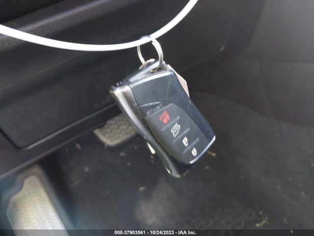 JTJKM7BX9N5305648 Lexus 460