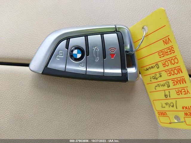 BMW 530I 2019 WBAJA5C55KBX49144 Image 11