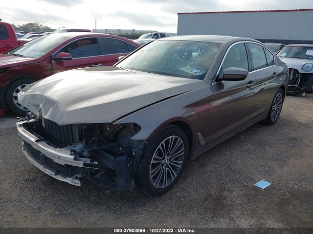 BMW 530I 2019 WBAJA5C55KBX49144 Image 2