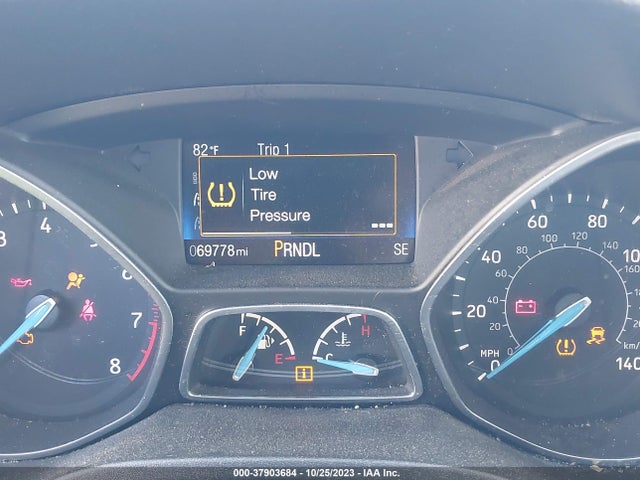 Ford FOCUS SE 2017 1FADP3F26HL228172 Image 7