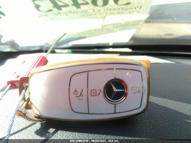 2019 MERCEDES-BENZ C-CLASS WDDWJ8DB9KF770768 Photo 10