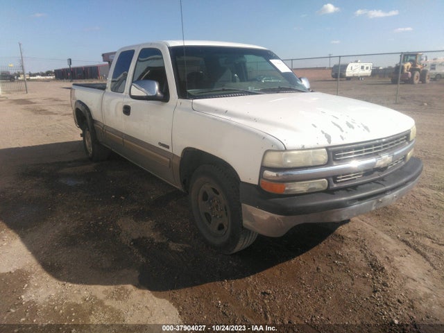 2001 CHEVROLET SILVERADO 1500 LS VIN: 2GCEC19V211296646