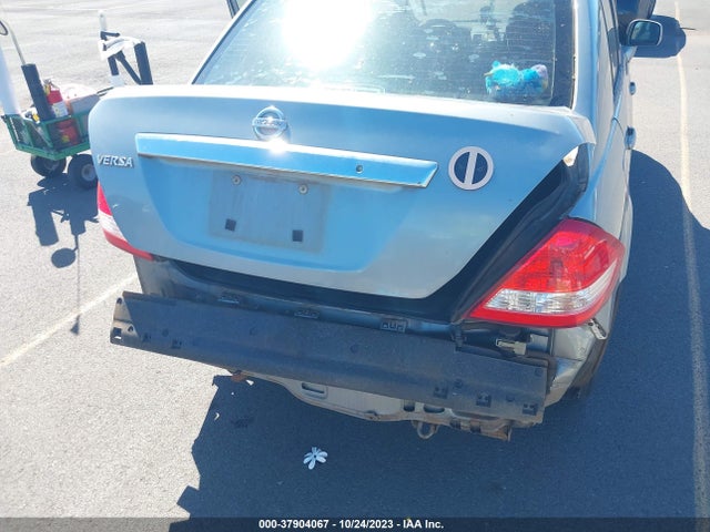 2010 NISSAN VERSA 1.8 S VIN: 3N1BC1AP5AL385001