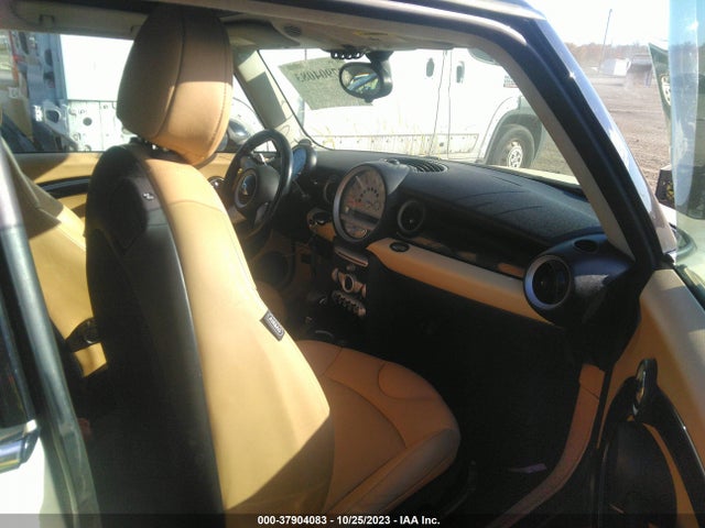 2008 MINI COOPER S WMWMF735X8TV35246 Photo 4