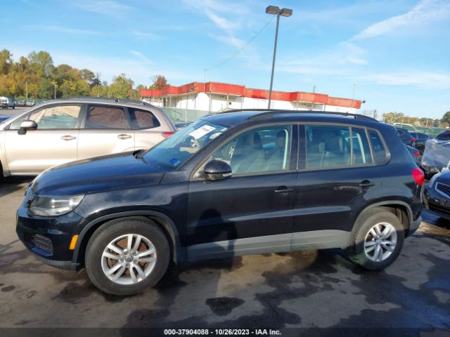 WVGBV7AX0GW009234 Volkswagen TIGUAN S