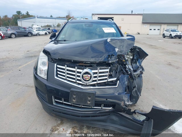 3GYFNEE3XGS580415 Cadillac Srx Luxury Collection