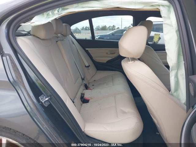 WBA8B3G50JNV01309 BMW 340i
