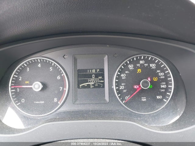 3VWD17AJ9EM239126 Volkswagen Jetta Sedan Se
