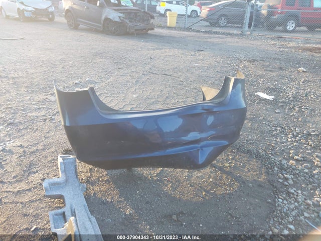 2008 HYUNDAI ELANTRA GLS/SE VIN: KMHDU46D68U413029