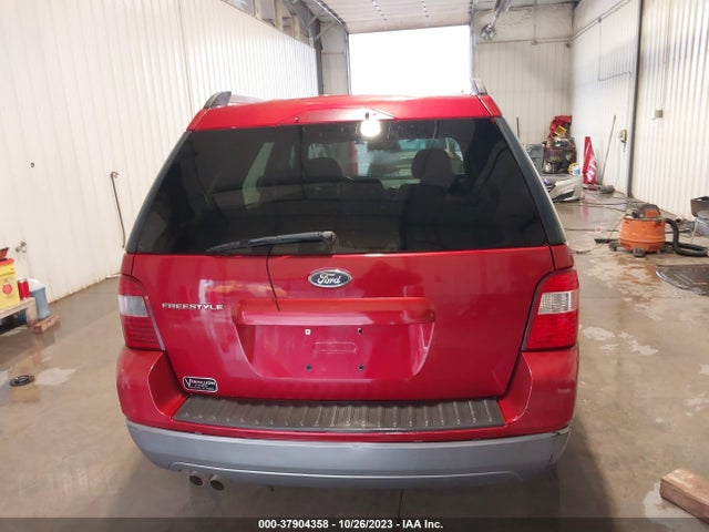 2005 FORD FREESTYLE SE VIN: 1FMZK01185GA65133
