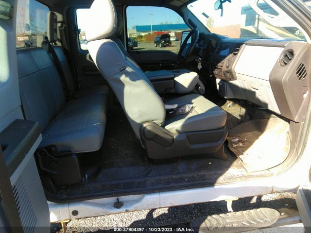 1FT7X2B68FEA06227 Ford Super Duty F-250 Srw Xlt/lariat/xl