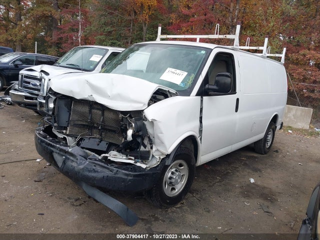 Chevrolet Express 2500 Work Van 2017 1GCWGAFF2H1341316 Image 2