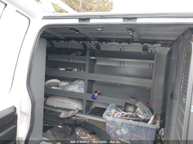 Chevrolet Express 2500 Work Van 2017 1GCWGAFF2H1341316 Image 8