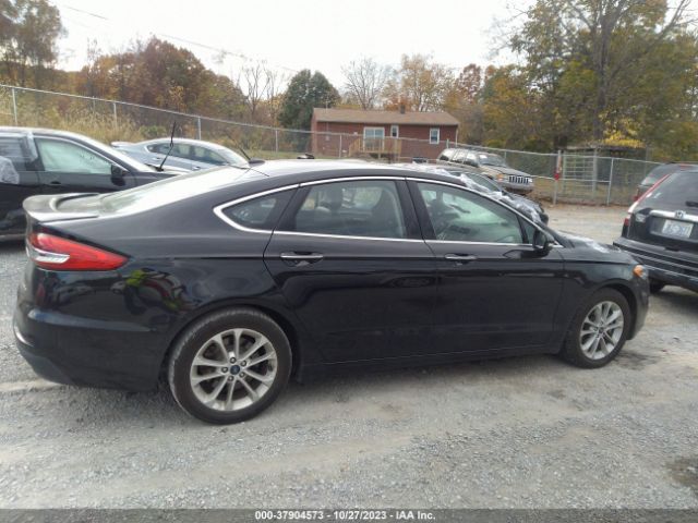 3FA6P0SU6KR113188 Ford Fusion Energi Titanium